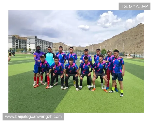 线上真人足球比赛中的常用操作技巧与实用攻略分享